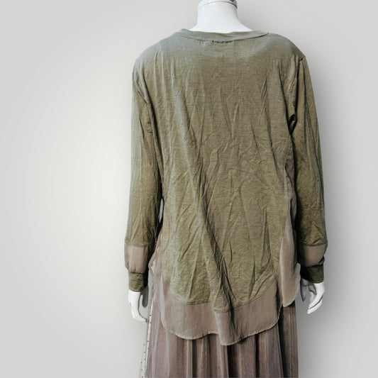 MOOCHI / merino / khaki / M / made in nz (3888837136582605348)