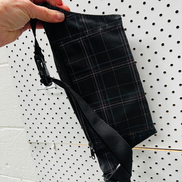 ADIDAS / cross body or bum bag / plaid (3889342644781424248)