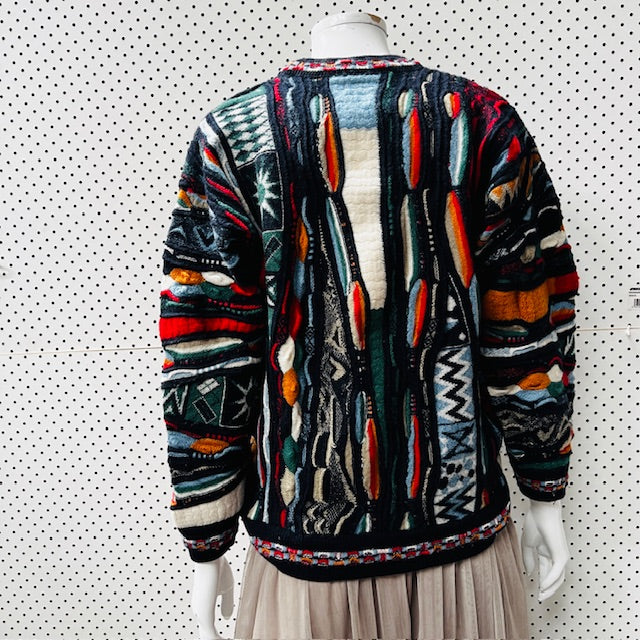 vintage / COOGI or coogi style wool jumper / s (3889342694381624549)