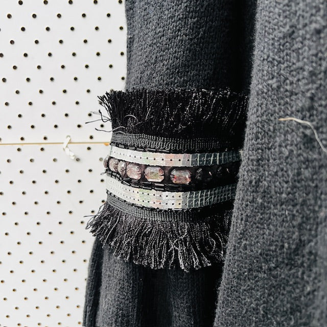 SASS + BIDE / master + muse / cotton cashmere jumper with feature sleeves / s (3889342721059699452)
