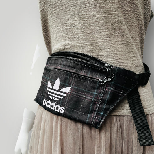 ADIDAS / cross body or bum bag / plaid (3889343076058831946)