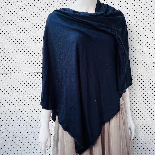 merino / poncho or scarf (3889867504027694682)