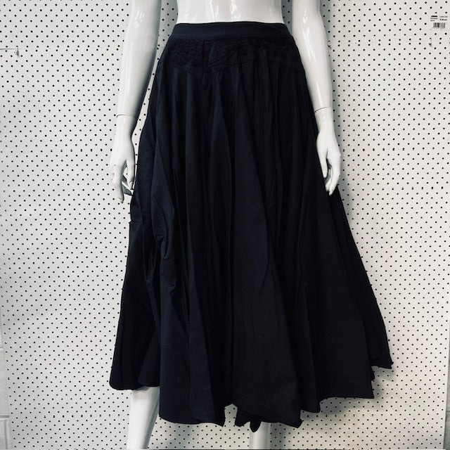 1980s nz vintage / very full skirt / s (3890025492869406115)