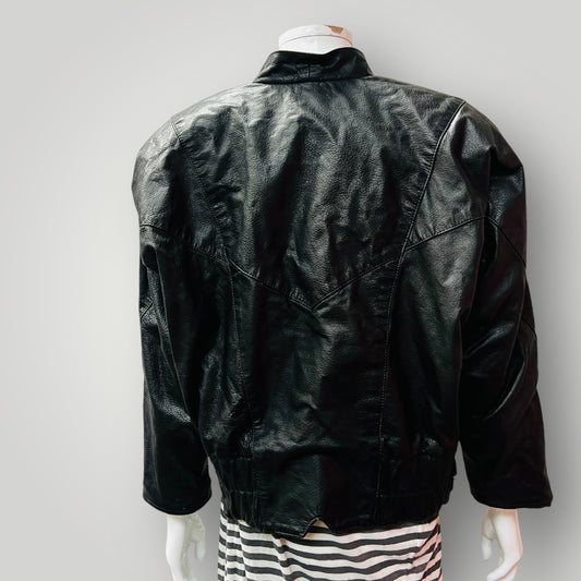 1990s vintage / CLASSIC SKINS / black leather jacket / 12 / made in nz (3890564032732717630)