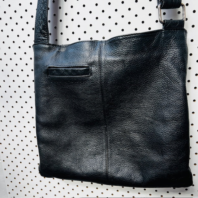 black / leather cross body bag (3890670230812558114)