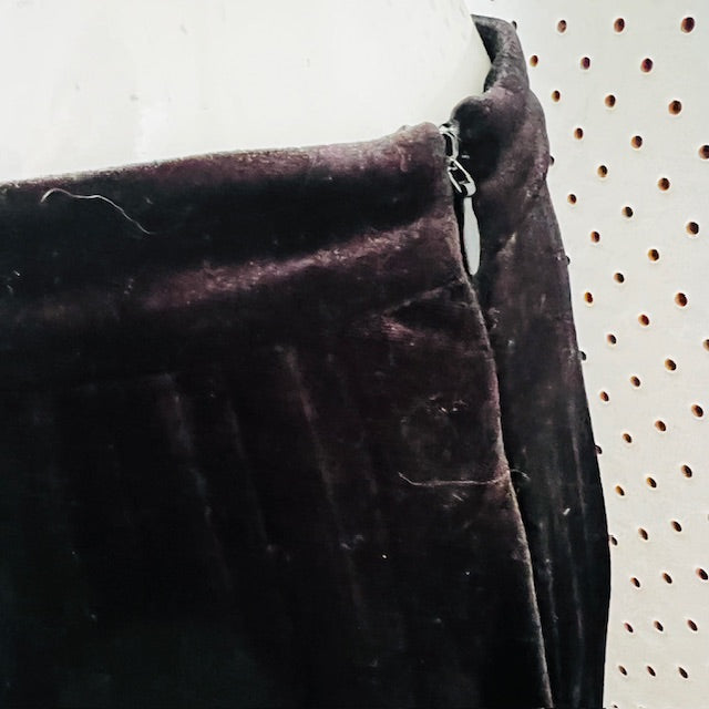 MAX / black velvet skirt / 10 (3891167697501224121)