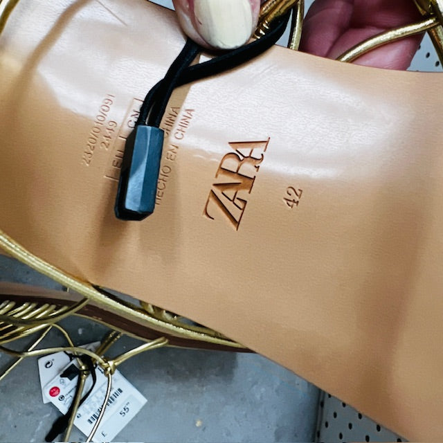ZARA / gold sandals / 42 / new (3891322219001942130)