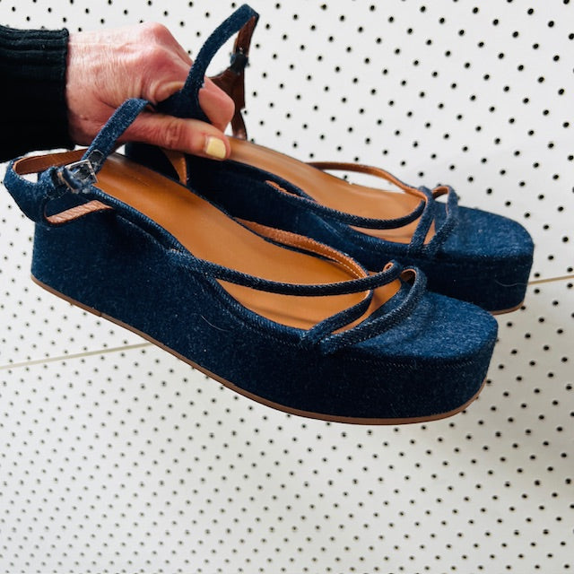 REFORMATION / flatform sandals / 7 (3891322258438683019)