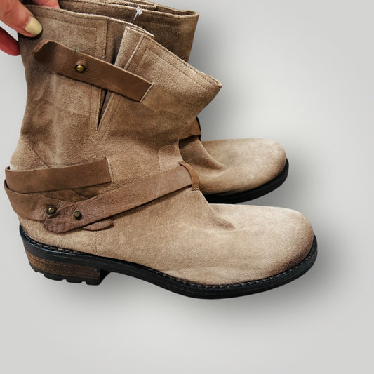 NAF NAF / leather engineers boots / 41 (3891322639355091212)
