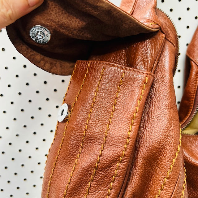 GEE / leather bag with lots of pockets (3892381840539443025)