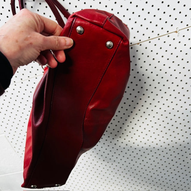 COUNTRY ROAD / red leather shoulder bag (3892381867146244472)