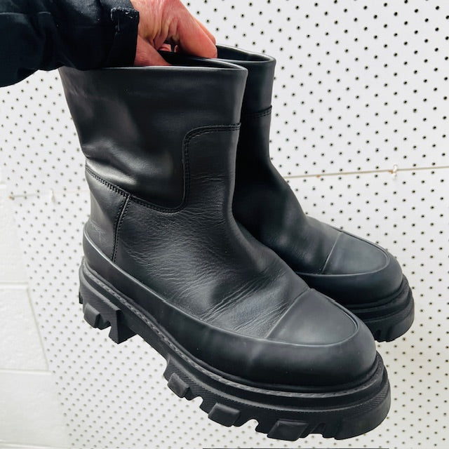 GANNI / leather chunky boots / 40 (3892559196702854317)