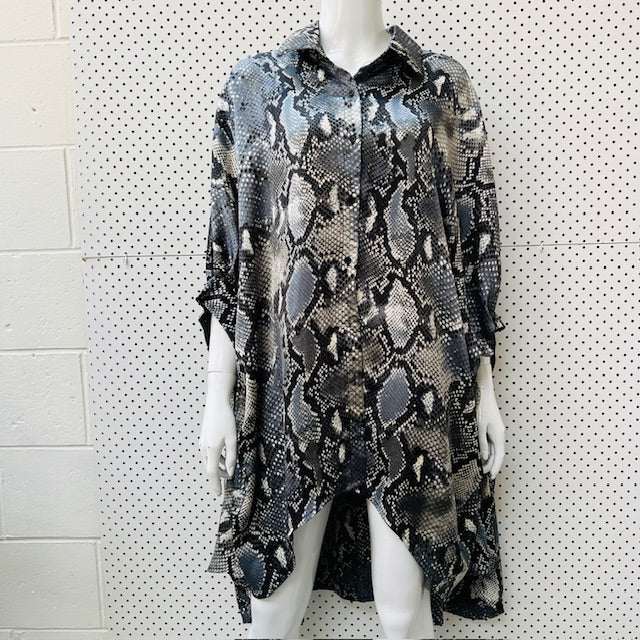`gracia / overdress or top / L (3893493173116028802)