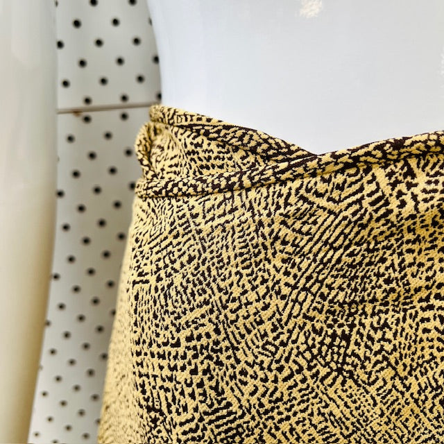 1990s nz vintage / MARILYN SAINTY / wrap skirt / 10 / made in nz (3894108347850754781)