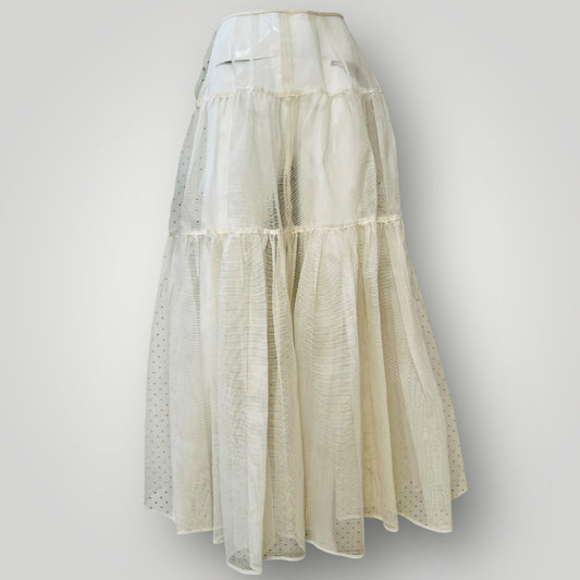 1960s nz vintage / TULLE / full underskirt in white / s (3894272266916423312)