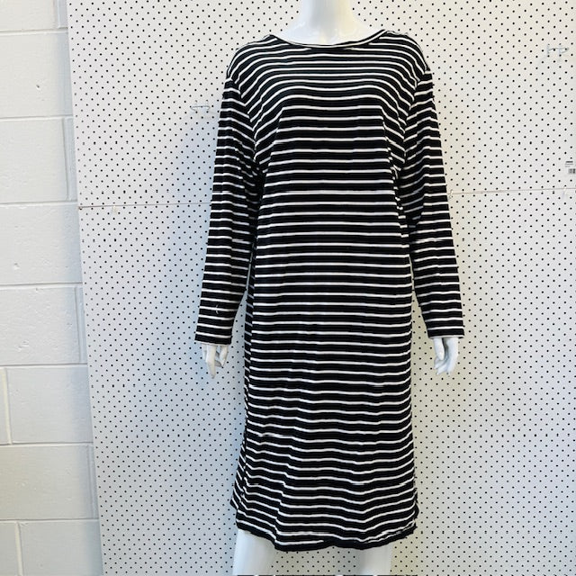 MOOCHI / kicking dress / L (3894341983213011803)