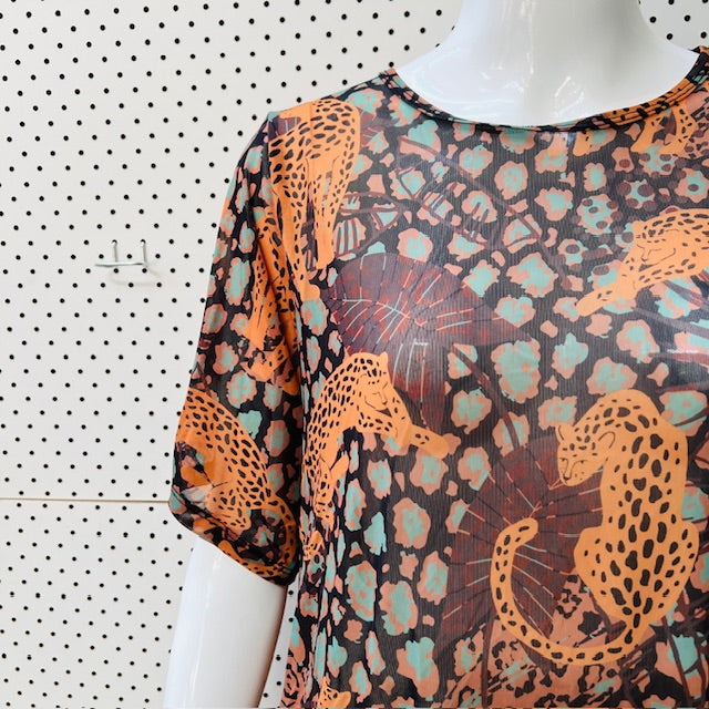 mesh / top with tigers / M/L (3894552658936063891)