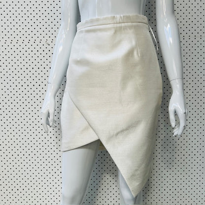 CAMEO COLLECTIVE / white assymetrical mini skirt / s (3894552722105516590)