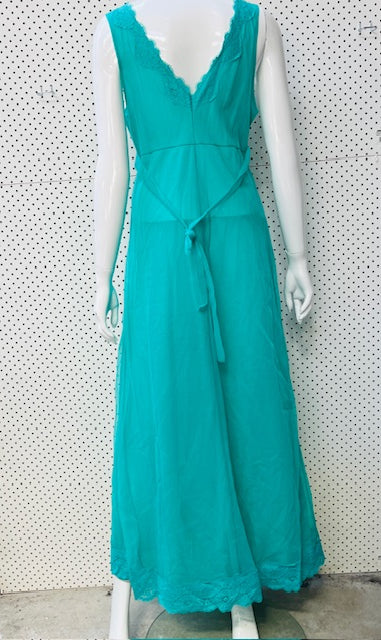 1960s nz vintage lingerie / ROBERTA tulle nightgown in bright green / w (3894703946005265931)
