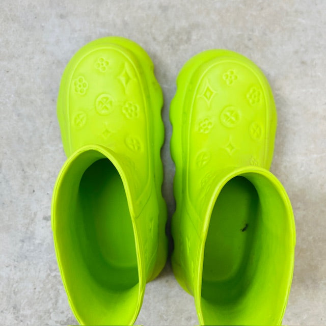 croc - like boots with LV patterning / 38/39 (3894777330032792251)