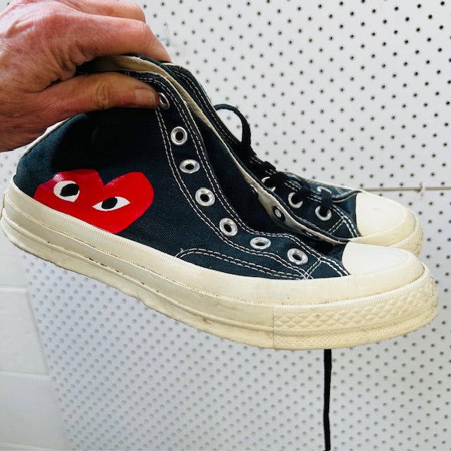 COMME DES GARCONS PLAY x CONVERSE / high tops / 37.5 (3894777381734332936)