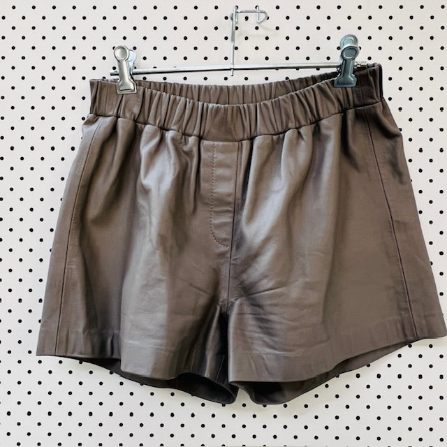 JULIETTE HOGAN / grey brown leather shorts / s / made in nz (3894815040076401514)