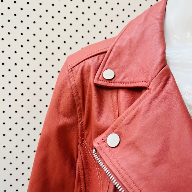 CAPTURE / brick pink leather jacket / 12 (3895305164251040640)
