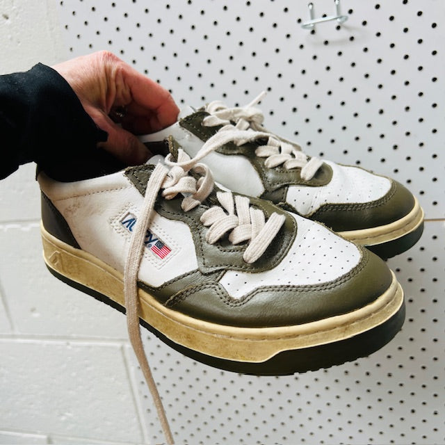 AUTRY / medallist sneakers / 39 / made in italy (3895307864302772792)