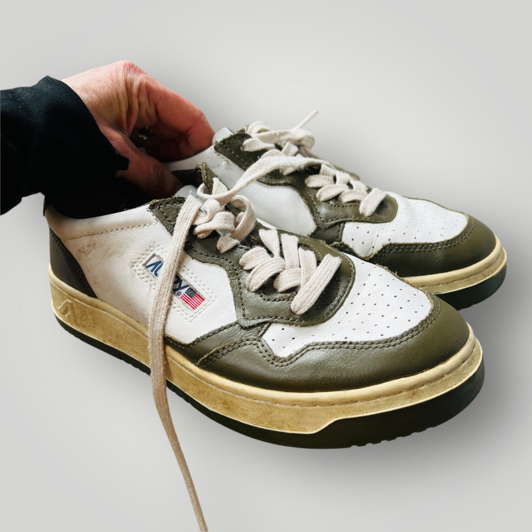 AUTRY / medallist sneakers / 39 / made in italy (3895308142852032907)