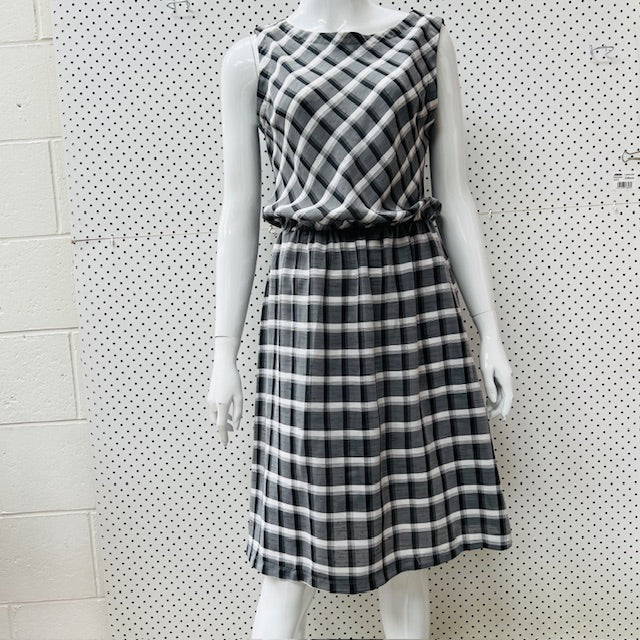 1980s nz vintage / KAMA SILHOUET / plaid dress / 12 (3895478079825669461)