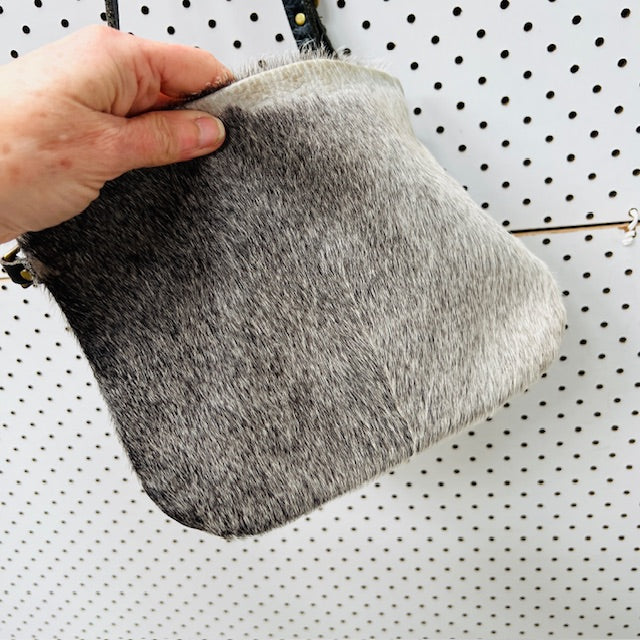 GEORGIA JAY / leather and skin cross body bag (3895478148203906538)