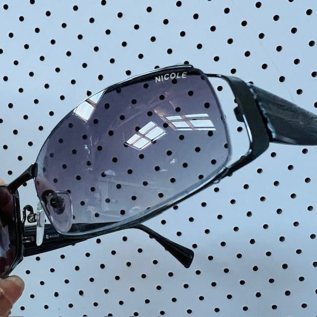 NICOLE / 1990s vintage skinny wrap sunglasses (3895549508575765433)