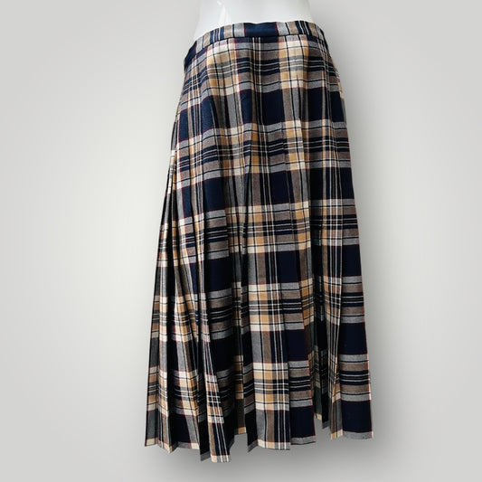 made in scotland / vintage / tartan kilt / 18 (3895653481760523469)