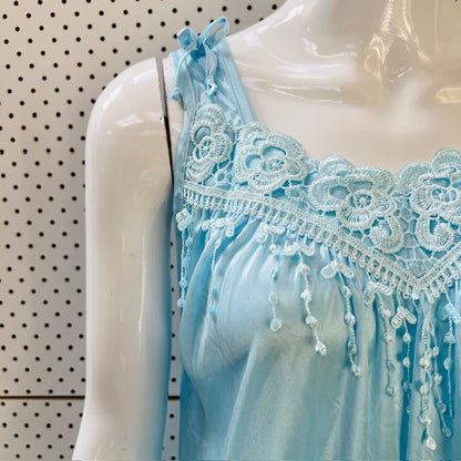 slinky satin / blue chemise with lace / m (3896160636598055864)