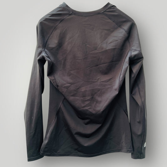 SKINS / top / L (3896696260167670980)