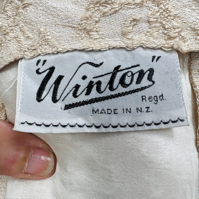 1960s vintage / WINTON / gold brocade dress / s (3897210670192910764)