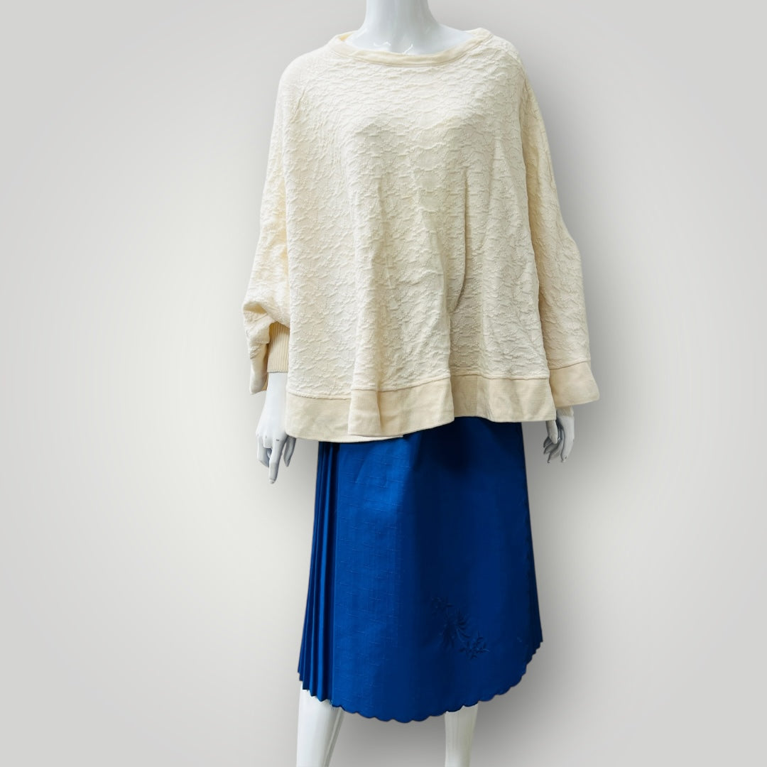 1970s vintage / electric blue permanent pleat midi skirt with embroidery / L (3897210901697787504)