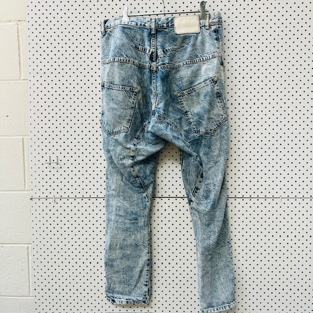 made in japan / BASSIKE / lo slung acid wash jeans / 29 (3897291713313588303)