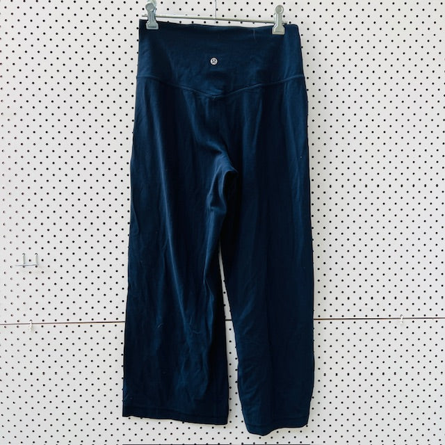 LULULEMON / wide legged crop pants / 6 (=10) (3897291772377901519)