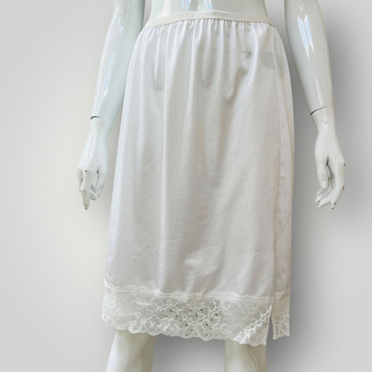 Bhs / White Half Slip / 12 (3897373624668529216)