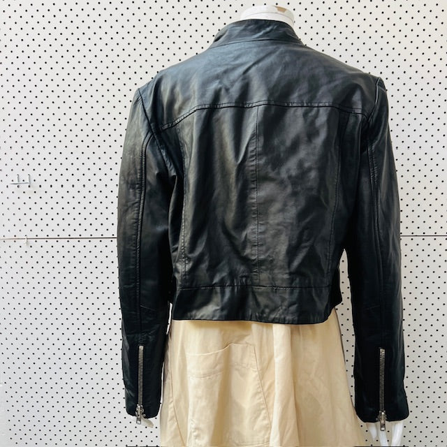 vintage / brown leather biker jacket / m (3897719632910726120)