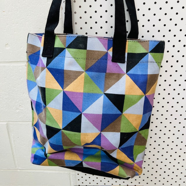 DE YOUNG / colourful tote bag (3897815222943653961)