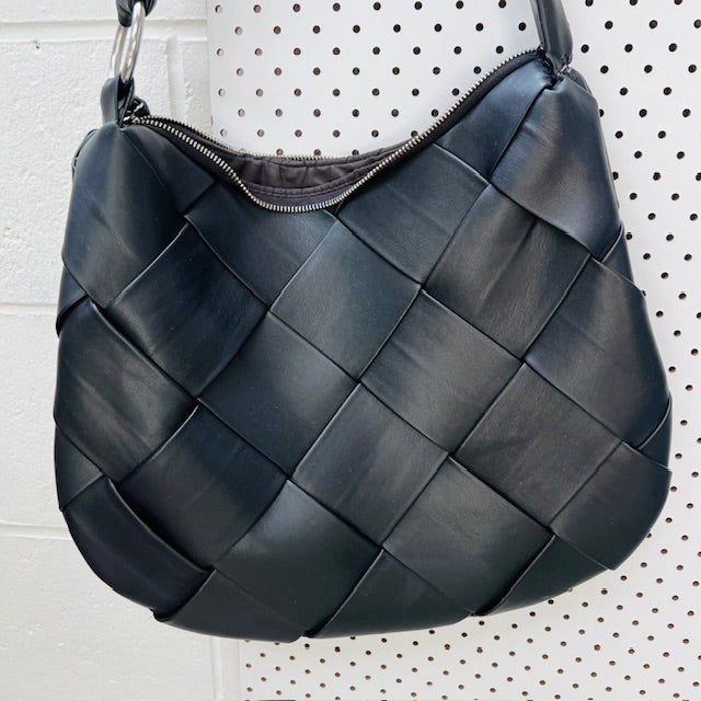 TOPSHOP / vegan woven hobo bag (3897815283654965655)