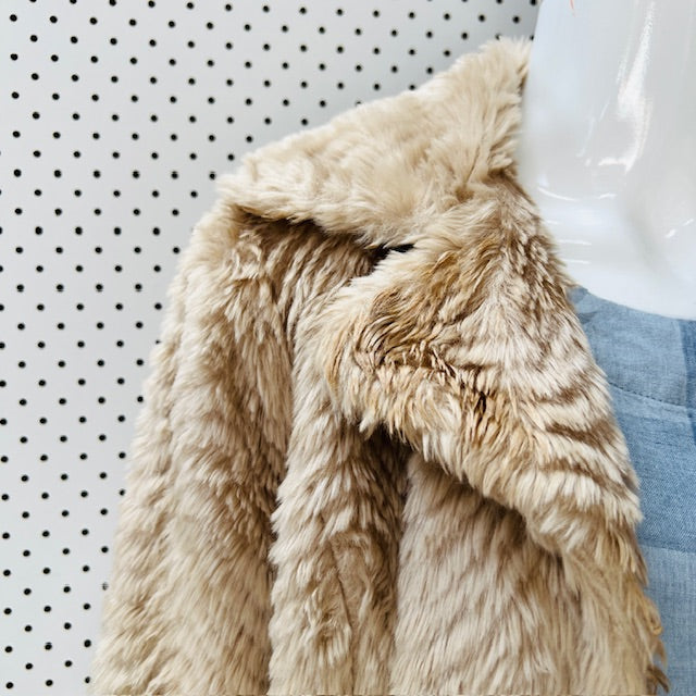 DOROTHY PERKINS / faux fur coat / 10 (3897886085677884979)