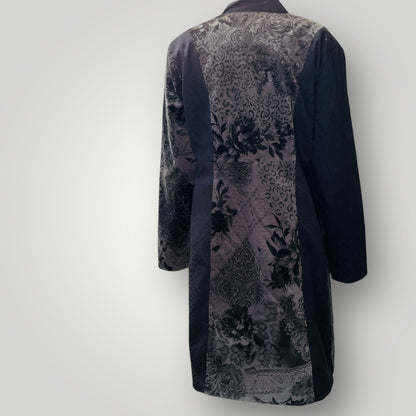 2000s nz vintage / RED HEAD / brocade + velvet coat / 12 / made in nz (3897886427848986994)