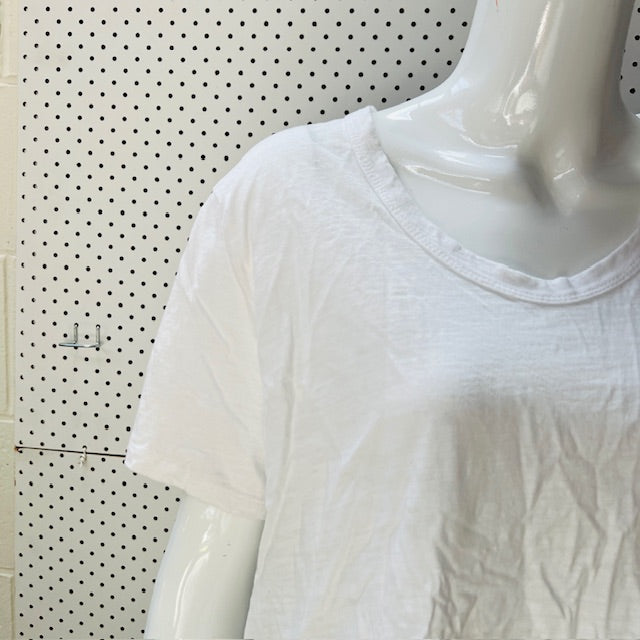 3rd storey / soft white oversized tee / L (3897916088500902226)