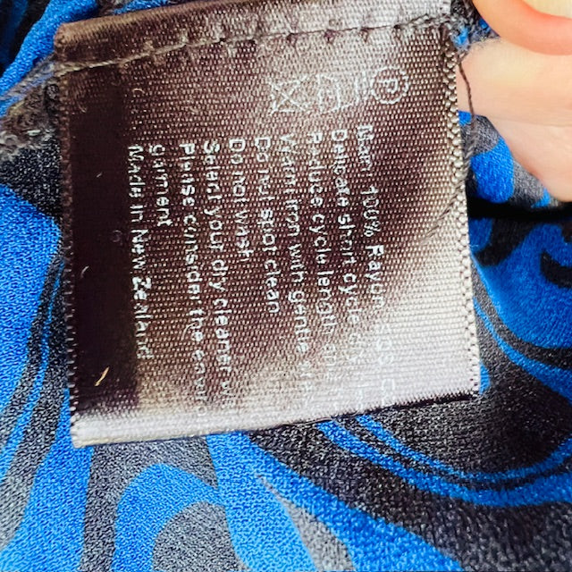 KATE SYLVESTER / high necked swirl top in electric blue / 14 (3897916140846763652)