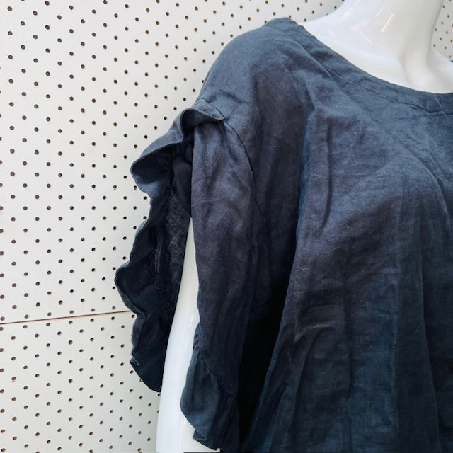 KNEWE LABEL / 'fultter' linen top with ruffles / black / 18 (3897916247154155846)