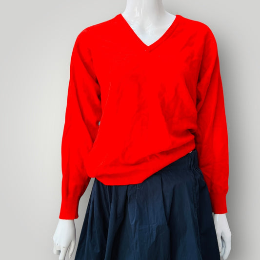 1980s scottish vintage / PRINGLE / bright red soft wool knit / s (3897920820105686232)