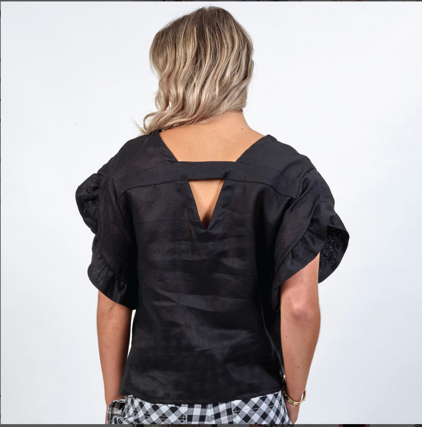 KNEWE LABEL / 'fultter' linen top with ruffles / black / 18 (3898000181079847412)